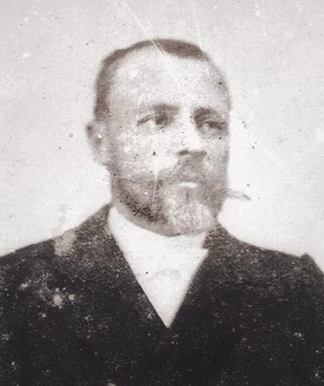 БЕНЖАМЕН БЕНЕТУ