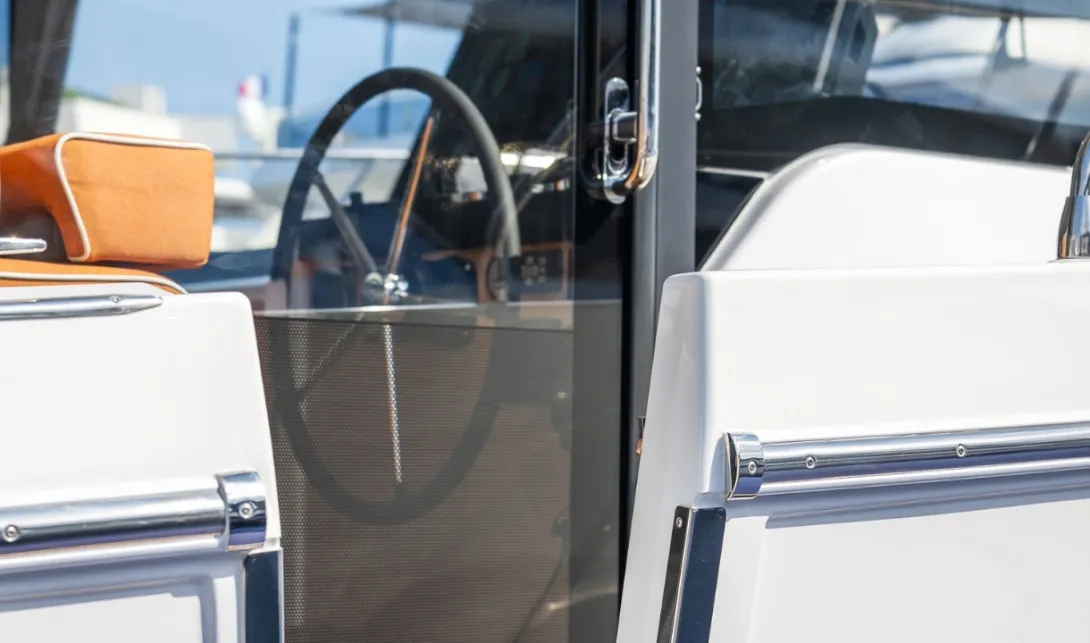 Swift Trawler 43 Fly